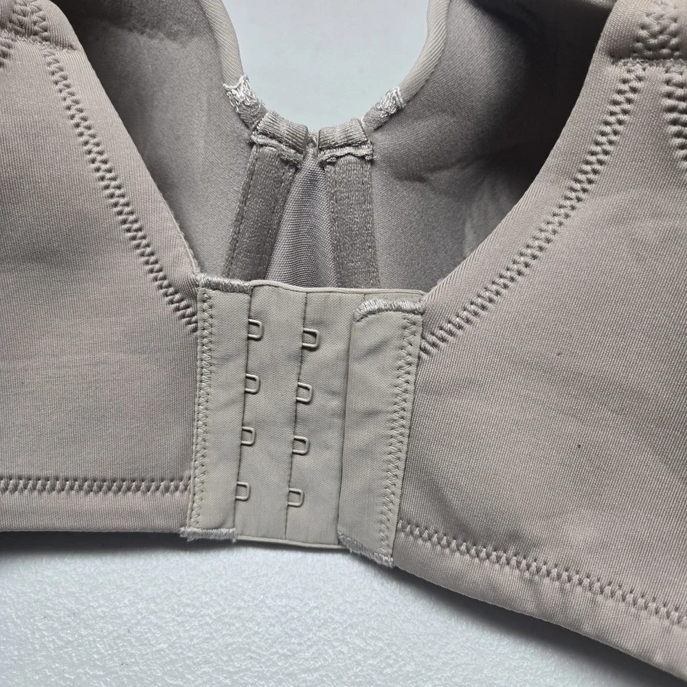 Vanity Fair Women Bra 40DD Beige T Shirt Underwired‎ Lace Strap